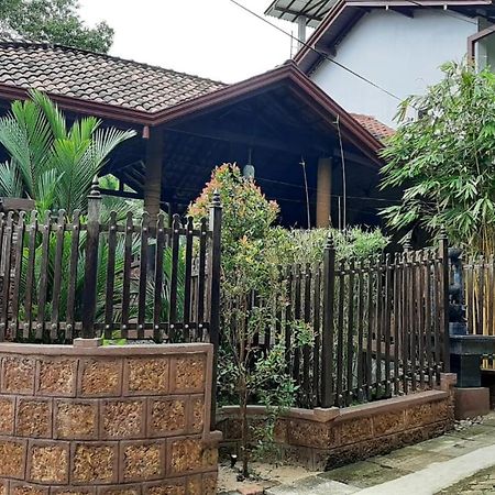 Loveena By H.S. Restaurant & Guest Tangalle Exterior photo